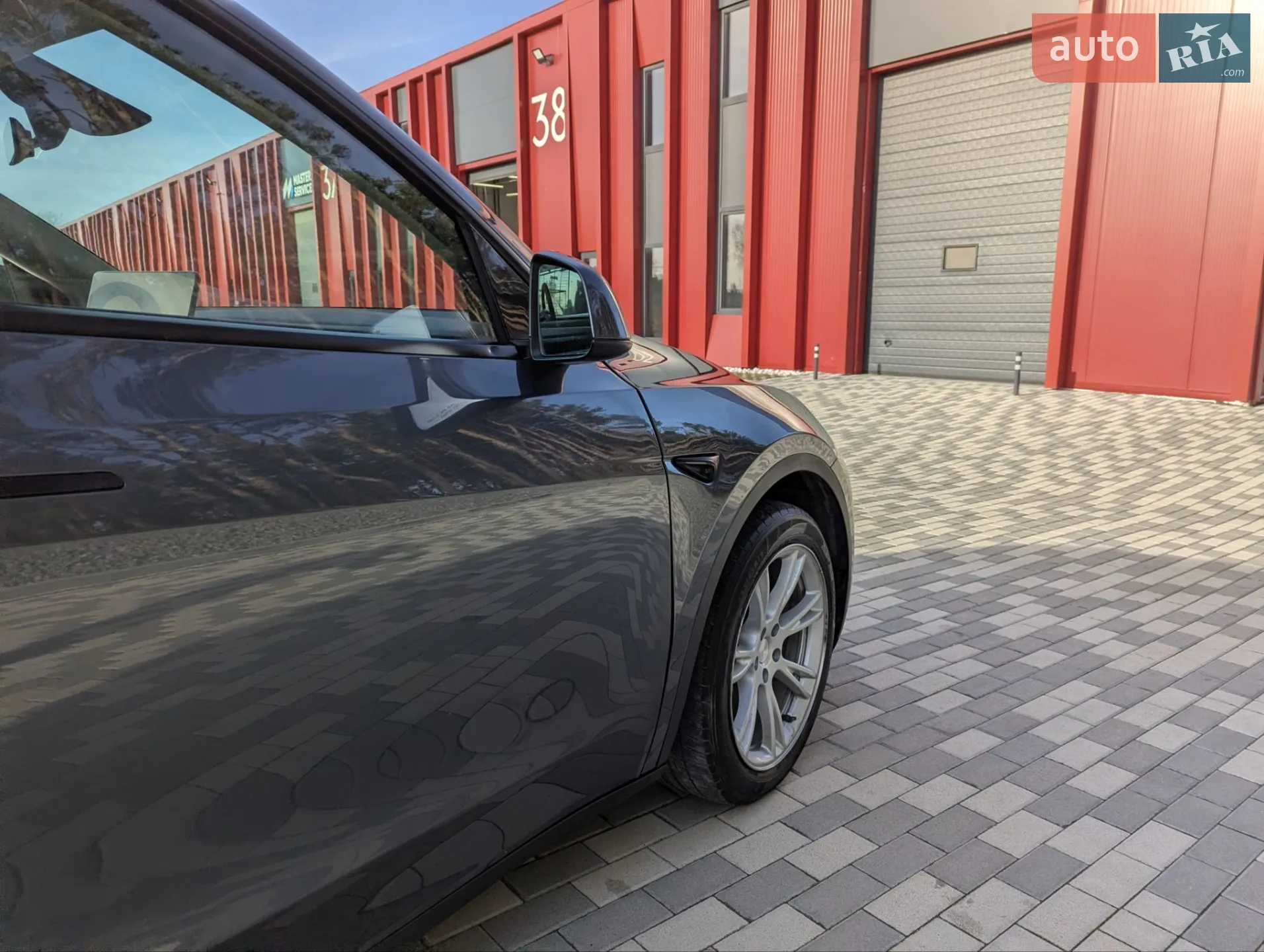 2023 Tesla Model Y - мініатюра 21