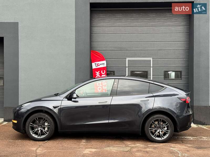 Внедорожник / Кроссовер Tesla Model Y 2024 в Киеве фото 6 Внедорожник / Кроссовер Tesla Model Y 2024 в Киеве