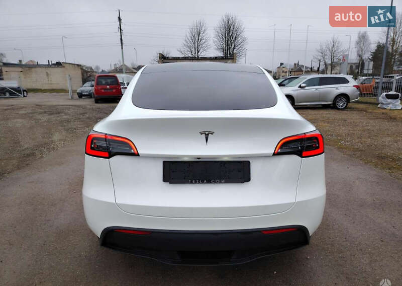 Внедорожник / Кроссовер Tesla Model Y 2024 в Ровно