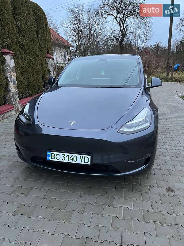 Tesla Model Y 2022 Tesla Model Y 2022