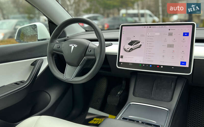 Внедорожник / Кроссовер Tesla Model Y 2021 в Львове