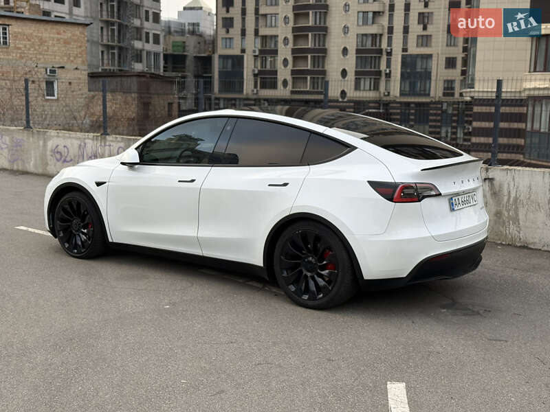 Внедорожник / Кроссовер Tesla Model Y 2020 в Киеве фото 5 Внедорожник / Кроссовер Tesla Model Y 2020 в Киеве