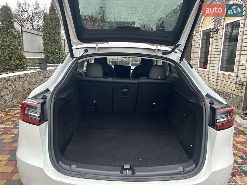Внедорожник / Кроссовер Tesla Model Y 2022 в Полтаве фото 35 Внедорожник / Кроссовер Tesla Model Y 2022 в Полтаве