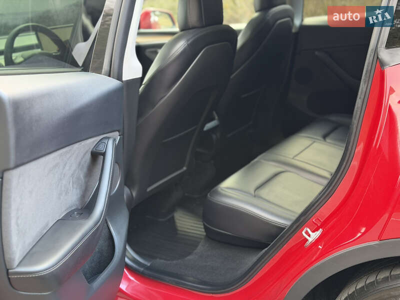 Внедорожник / Кроссовер Tesla Model Y 2022 в Львове фото 21 Внедорожник / Кроссовер Tesla Model Y 2022 в Львове