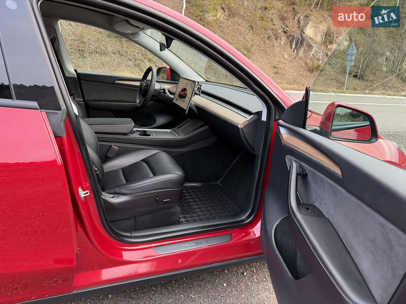 Внедорожник / Кроссовер Tesla Model Y 2022 в Львове фото 33 Внедорожник / Кроссовер Tesla Model Y 2022 в Львове