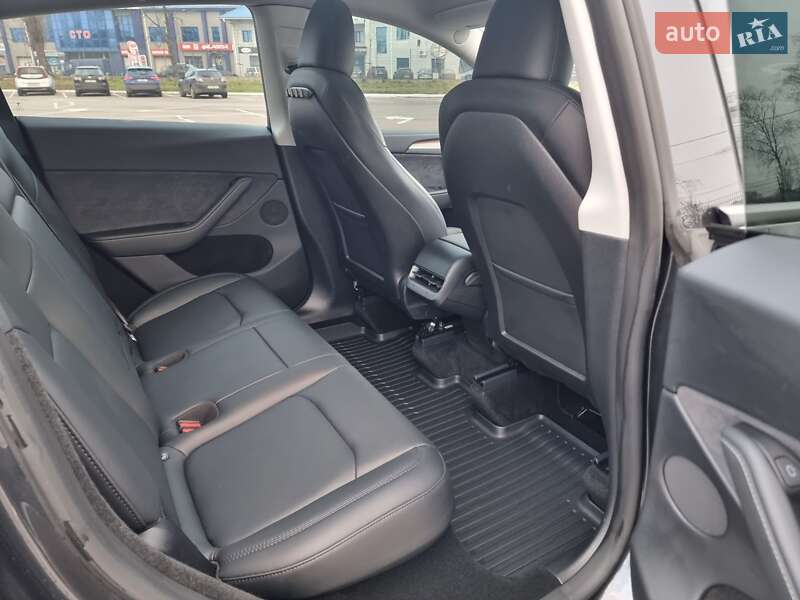 Внедорожник / Кроссовер Tesla Model Y 2024 в Житомире фото 18 Внедорожник / Кроссовер Tesla Model Y 2024 в Житомире