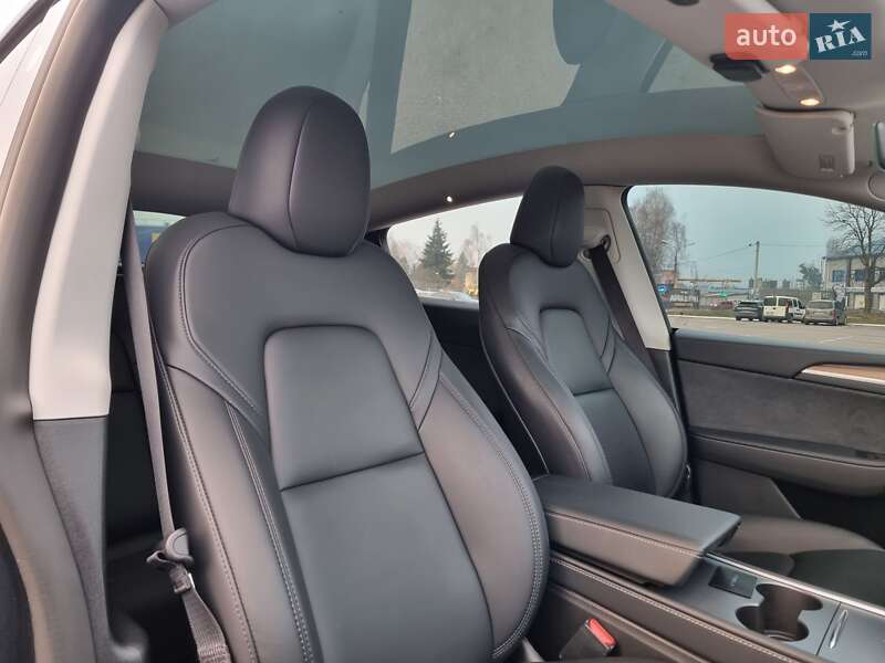 Внедорожник / Кроссовер Tesla Model Y 2024 в Житомире фото 26 Внедорожник / Кроссовер Tesla Model Y 2024 в Житомире