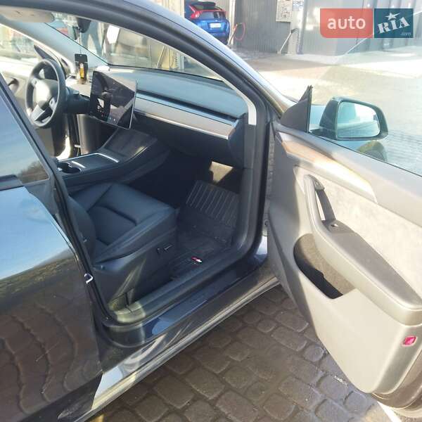 Внедорожник / Кроссовер Tesla Model Y 2024 в Новояворовске фото 13 Внедорожник / Кроссовер Tesla Model Y 2024 в Новояворовске