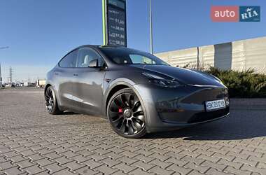 Внедорожник / Кроссовер Tesla Model Y 2021 в Ровно
