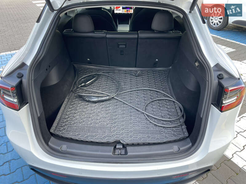 Внедорожник / Кроссовер Tesla Model Y 2021 в Одессе