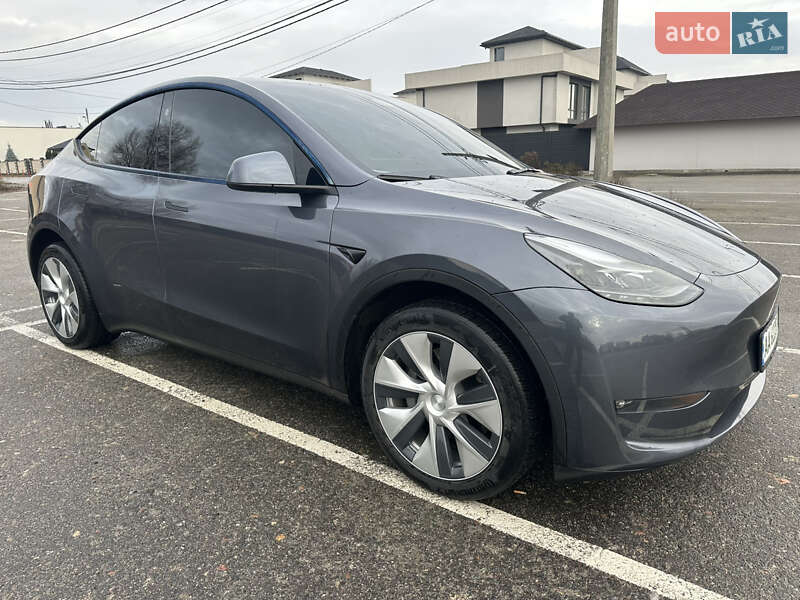 Внедорожник / Кроссовер Tesla Model Y 2023 в Киеве фото 8 Внедорожник / Кроссовер Tesla Model Y 2023 в Киеве