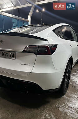 Позашляховик / Кросовер Tesla Model Y 2023 в Кропивницькому