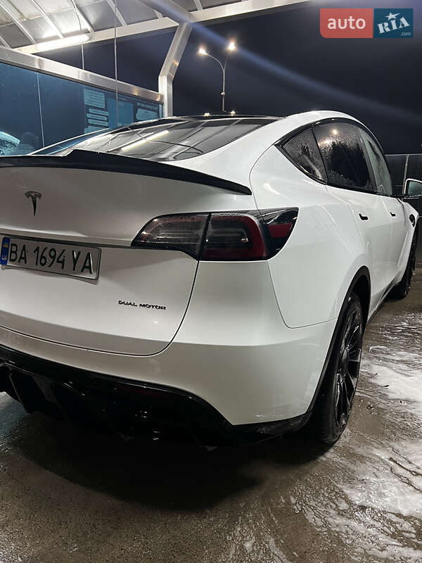 Внедорожник / Кроссовер Tesla Model Y 2023 в Кропивницком фото 4 Внедорожник / Кроссовер Tesla Model Y 2023 в Кропивницком