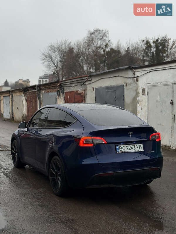 Внедорожник / Кроссовер Tesla Model Y 2020 в Львове