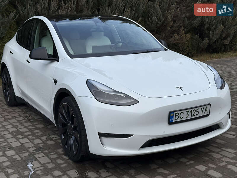 Внедорожник / Кроссовер Tesla Model Y 2022 в Самборе