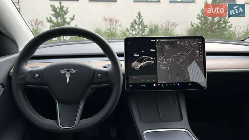 Внедорожник / Кроссовер Tesla Model Y 2021 в Луцке
