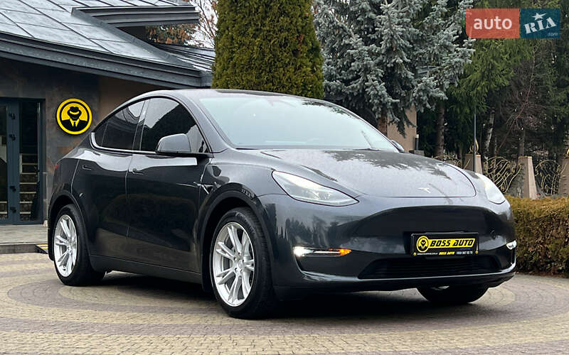 Tesla Model Y 2024 Tesla Model Y 2024