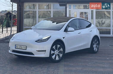 Внедорожник / Кроссовер Tesla Model Y 2020 в Киеве