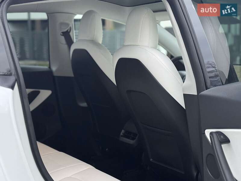 Внедорожник / Кроссовер Tesla Model Y 2022 в Ковеле