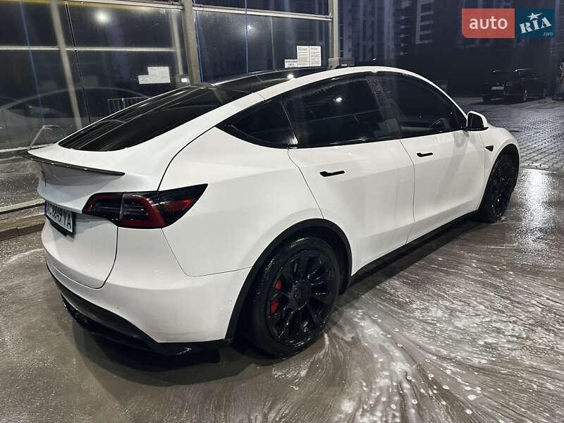 Внедорожник / Кроссовер Tesla Model Y 2022 в Луцке