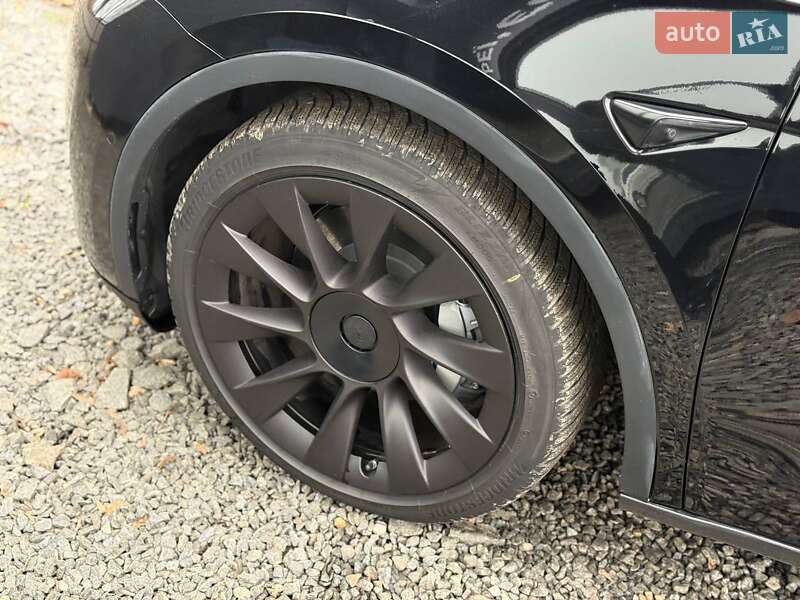 Внедорожник / Кроссовер Tesla Model Y 2022 в Хмельницком