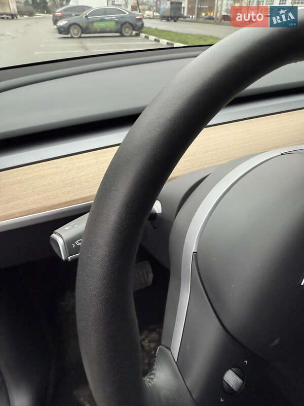 Внедорожник / Кроссовер Tesla Model Y 2024 в Харькове фото 4 Внедорожник / Кроссовер Tesla Model Y 2024 в Харькове