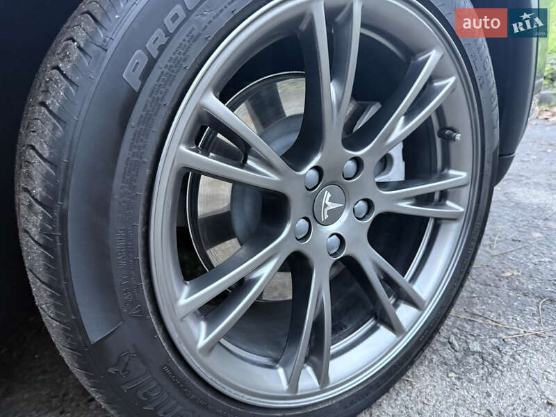 Внедорожник / Кроссовер Tesla Model Y 2023 в Днепре фото 11 Внедорожник / Кроссовер Tesla Model Y 2023 в Днепре