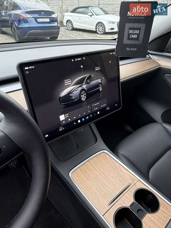 Внедорожник / Кроссовер Tesla Model Y 2024 в Львове