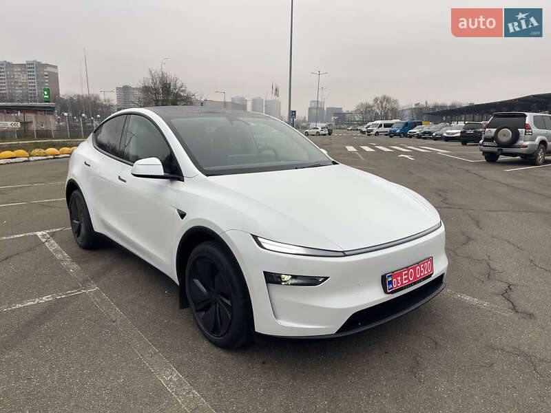 Внедорожник / Кроссовер Tesla Model Y 2025 в Киеве фото 5 Внедорожник / Кроссовер Tesla Model Y 2025 в Киеве