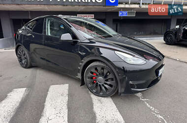 Внедорожник / Кроссовер Tesla Model Y 2022 в Киеве