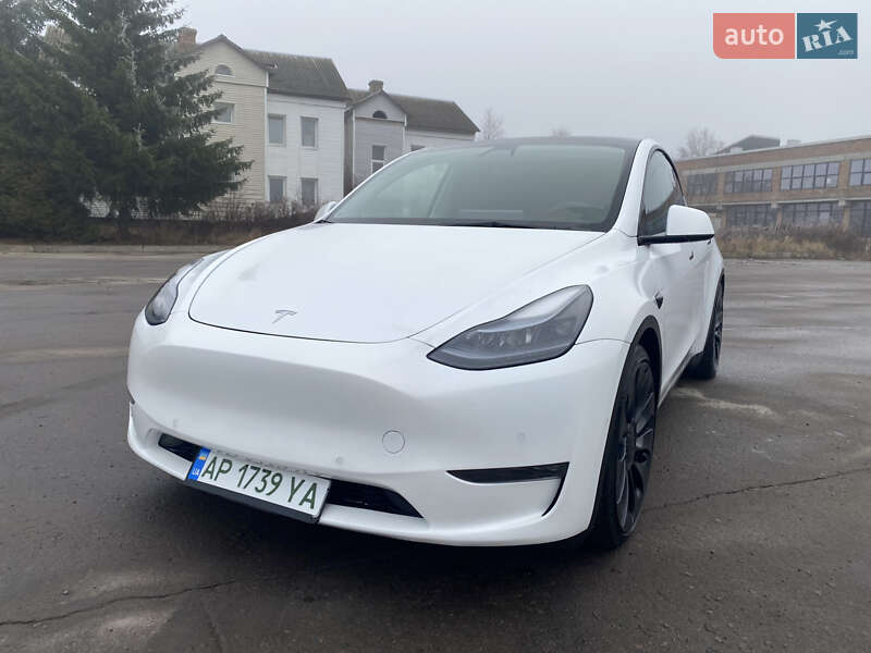 Внедорожник / Кроссовер Tesla Model Y 2022 в Ровно