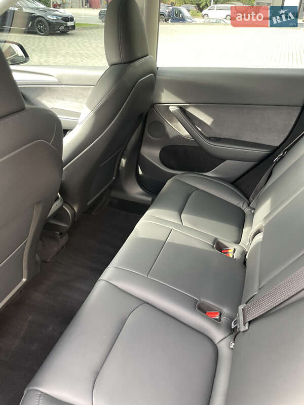 Внедорожник / Кроссовер Tesla Model Y 2022 в Ивано-Франковске фото 42 Внедорожник / Кроссовер Tesla Model Y 2022 в Ивано-Франковске