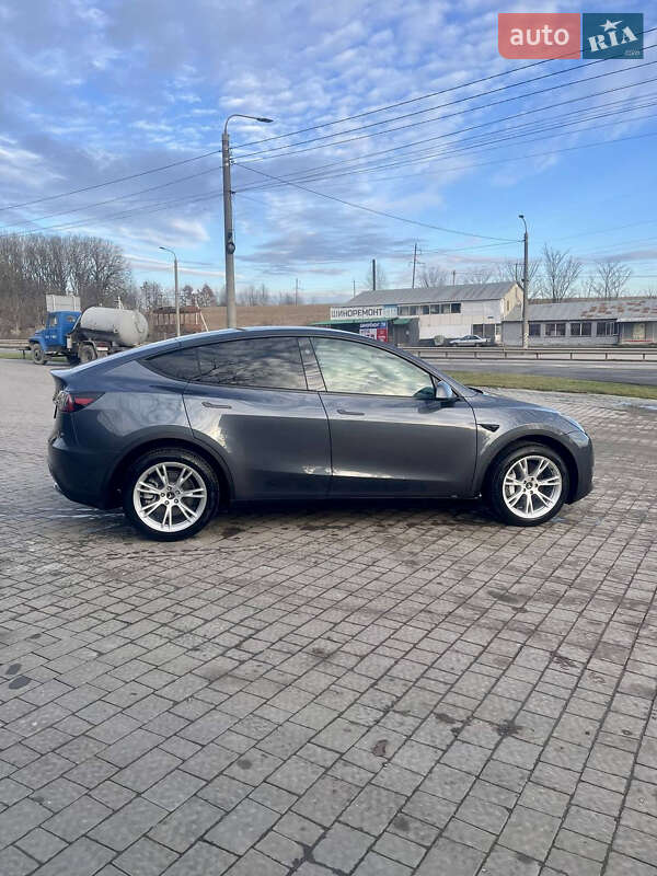 Внедорожник / Кроссовер Tesla Model Y 2023 в Тернополе фото 11 Внедорожник / Кроссовер Tesla Model Y 2023 в Тернополе