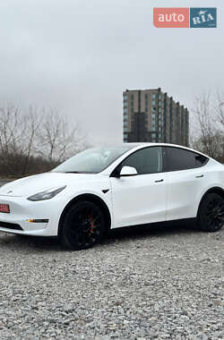 Внедорожник / Кроссовер Tesla Model Y 2023 в Софиевской Борщаговке