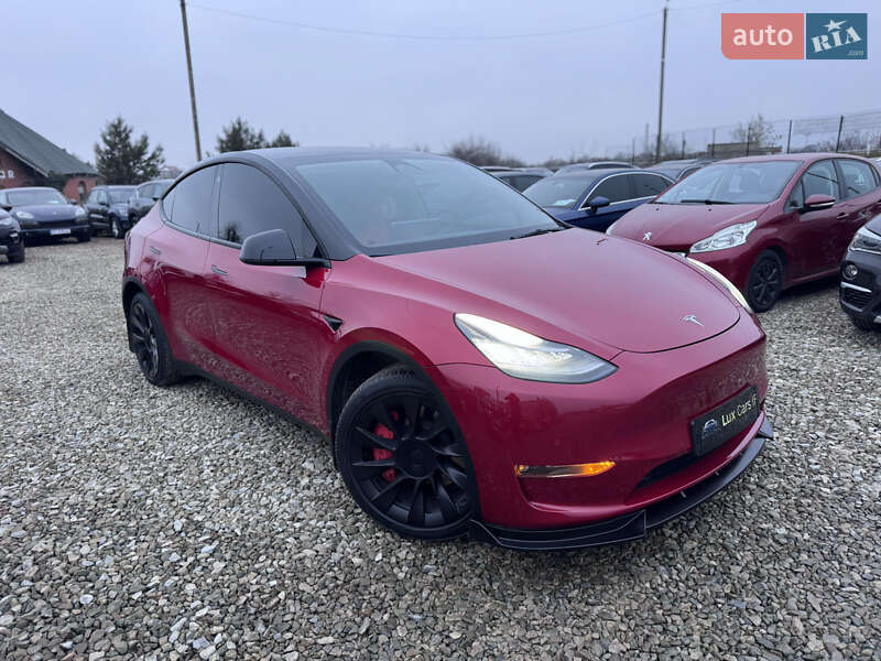 Tesla Model Y 2021