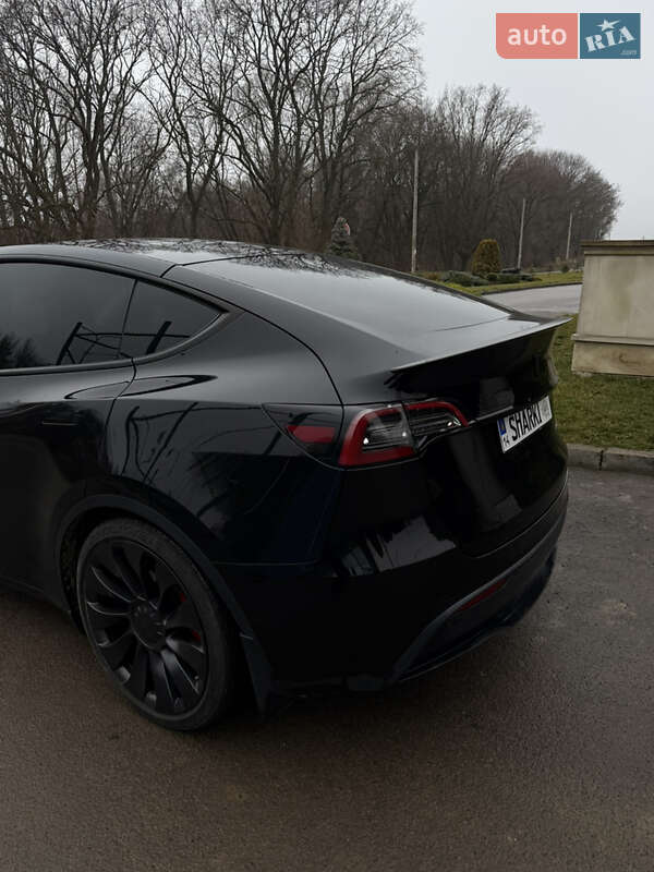 Внедорожник / Кроссовер Tesla Model Y 2022 в Львове