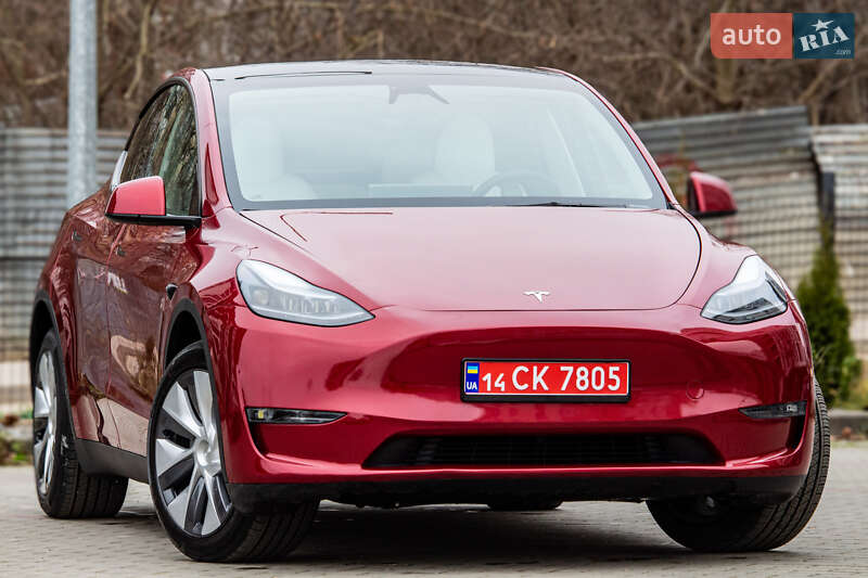 Внедорожник / Кроссовер Tesla Model Y 2024 в Львове