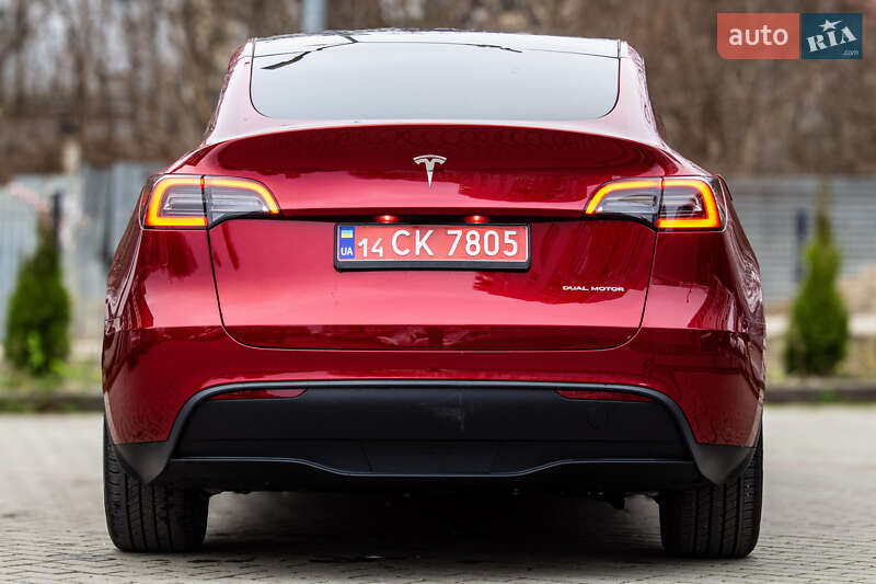 Внедорожник / Кроссовер Tesla Model Y 2024 в Львове