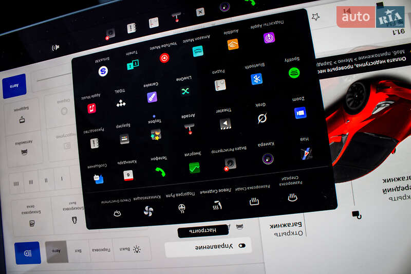 Внедорожник / Кроссовер Tesla Model Y 2024 в Львове