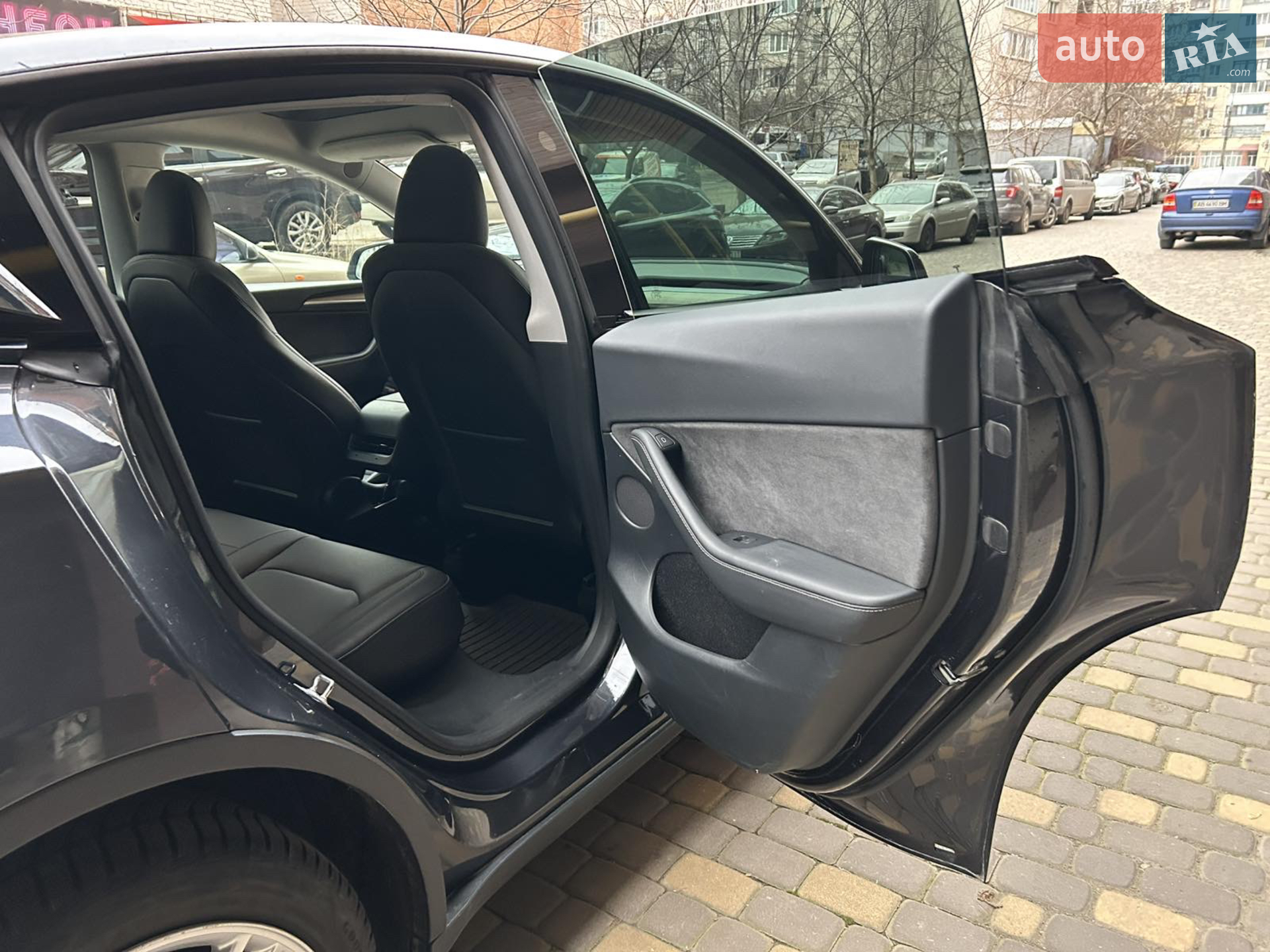 2024 Tesla Model Y - мініатюра 6
