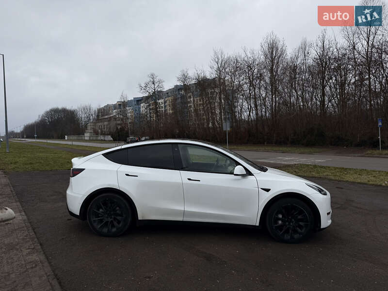 Позашляховик / Кросовер Tesla Model Y 2020 в Львові фото 8 Позашляховик / Кросовер Tesla Model Y 2020 в Львові