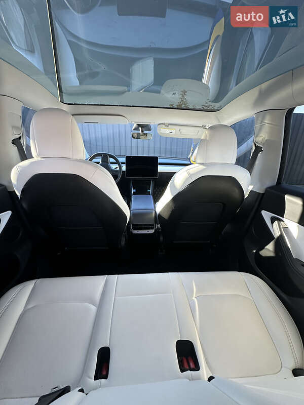 Внедорожник / Кроссовер Tesla Model Y 2020 в Софиевской Борщаговке