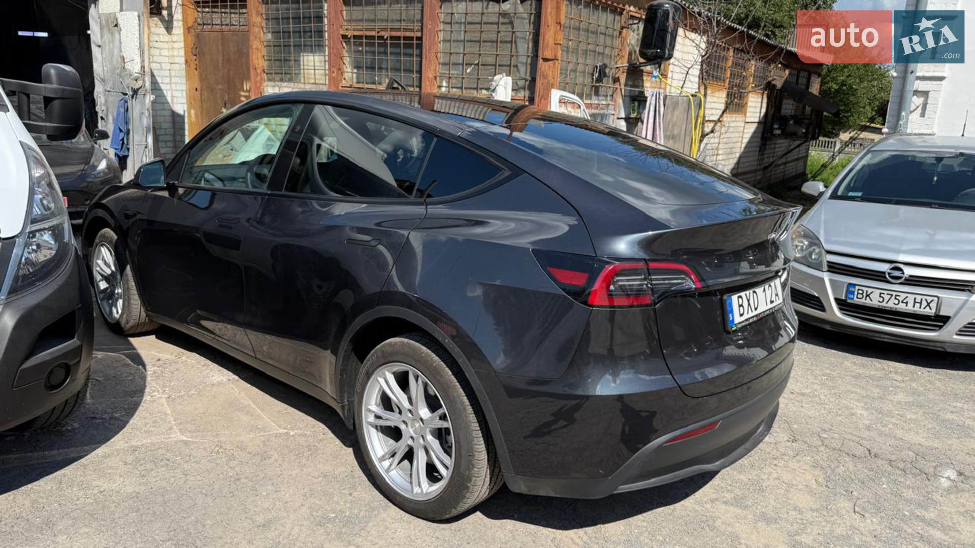 2024 Tesla Model Y - мініатюра 40