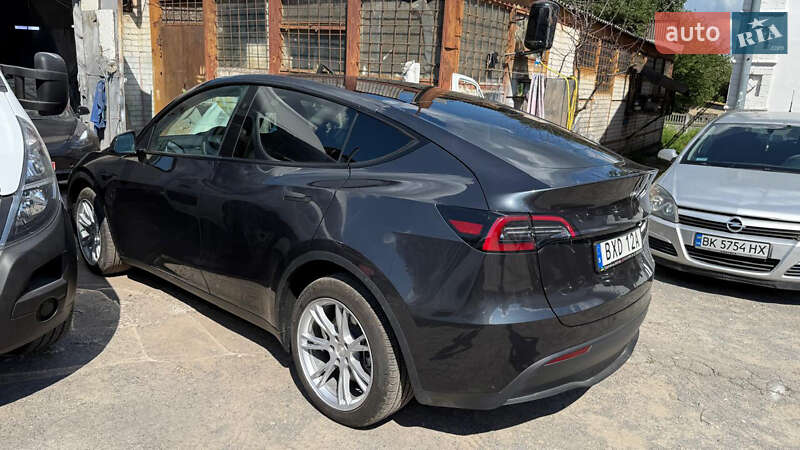 Позашляховик / Кросовер Tesla Model Y 2024 в Броварах