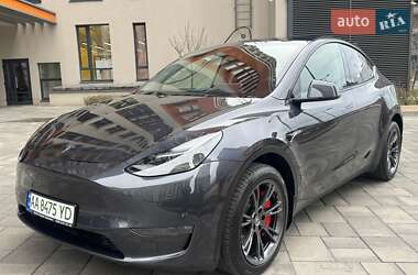 Внедорожник / Кроссовер Tesla Model Y 2024 в Киеве