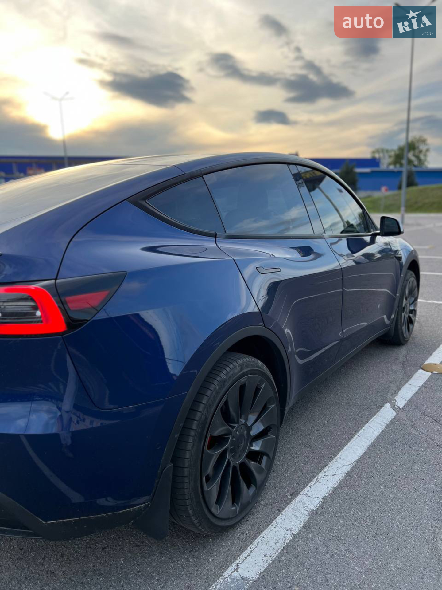2021 Tesla Model Y - мініатюра 9