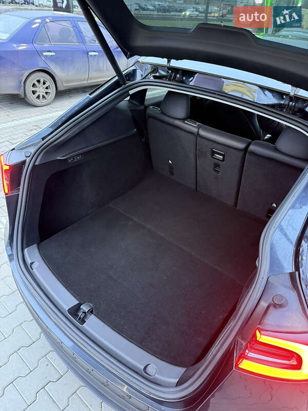 Внедорожник / Кроссовер Tesla Model Y 2024 в Хмельницком