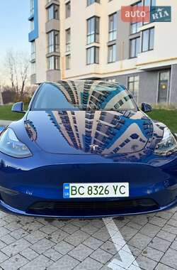 Внедорожник / Кроссовер Tesla Model Y 2024 в Львове