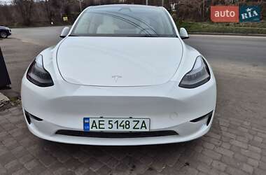 Позашляховик / Кросовер Tesla Model Y 2023 в Дніпрі