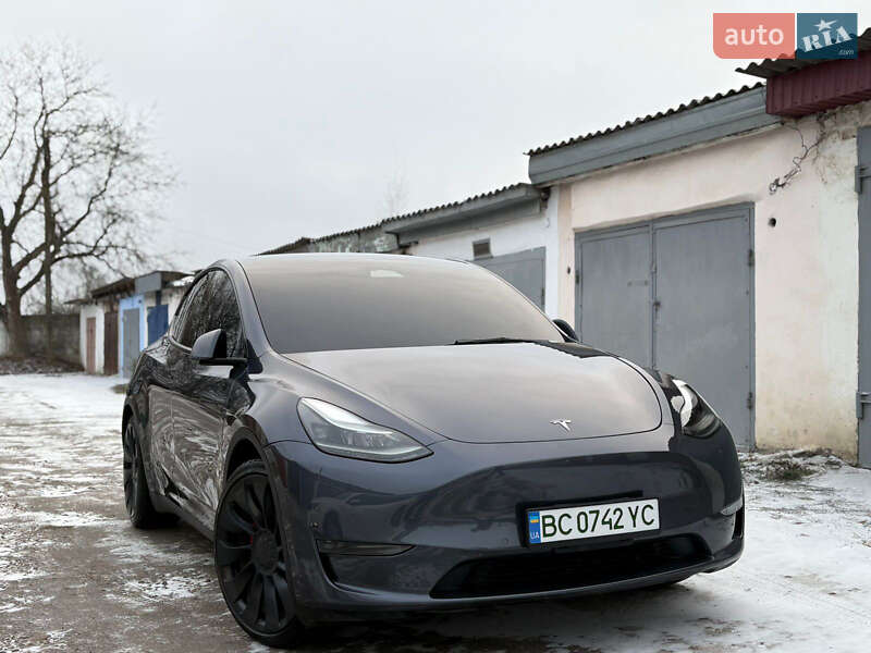 Tesla Model Y 2022 Tesla Model Y 2022